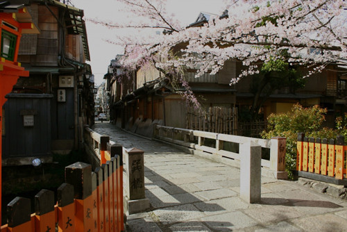 ポイントで無料旅行！ 祇園白川（巽橋） 京都の人気な高級ホテルに宿泊ならSPGアメックス！『翠嵐』がおすすめ 京都旅行  